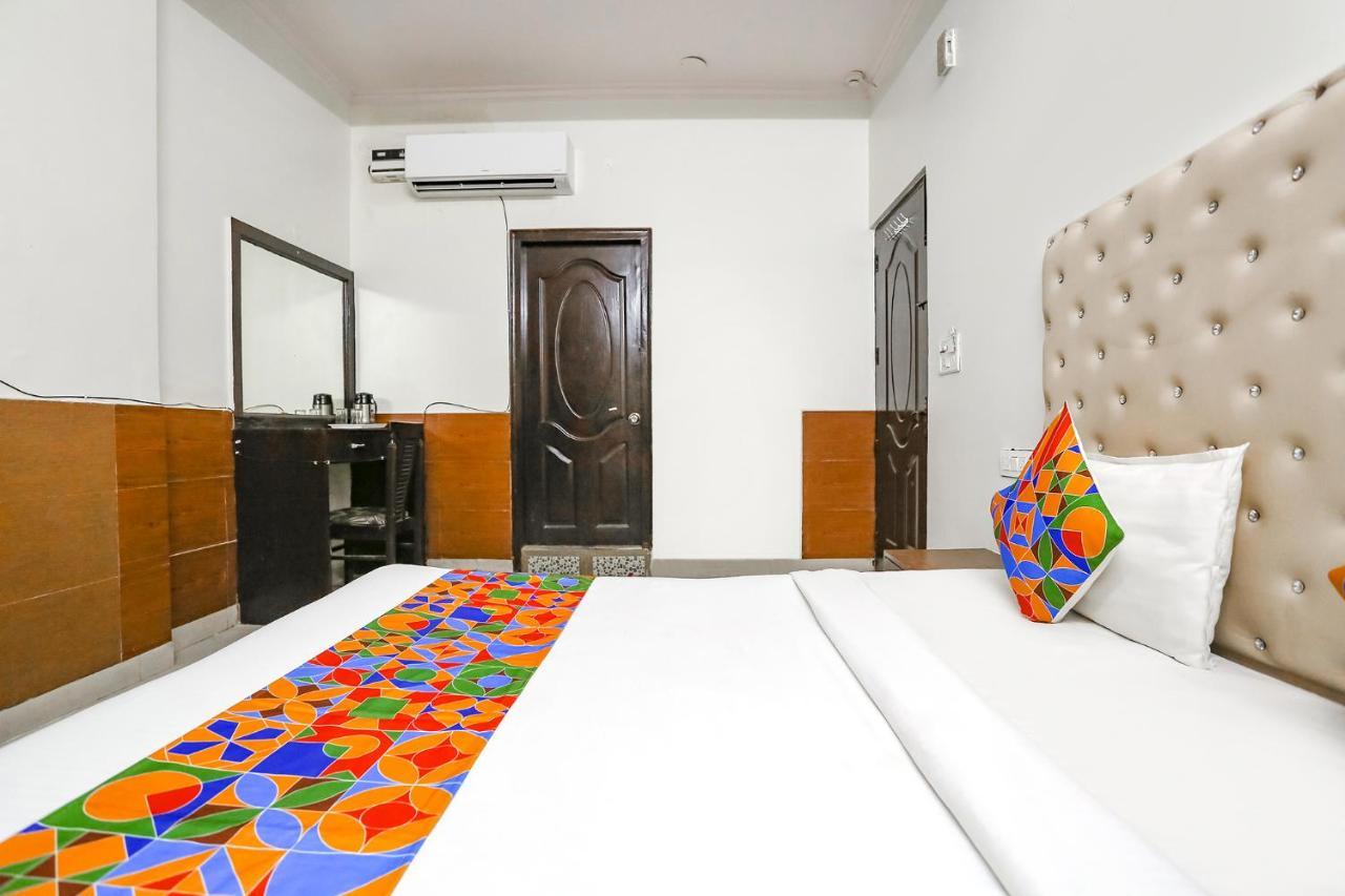 Fabhotel The Lazeez Yeni Delhi Dış mekan fotoğraf