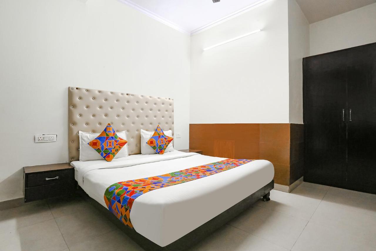 Fabhotel The Lazeez Yeni Delhi Dış mekan fotoğraf